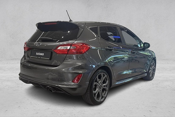 Ford Fiesta 5 of 5