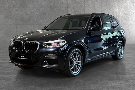 BMW X3 4 of 5