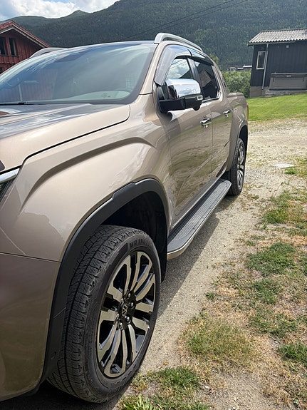 Volkswagen Amarok 5 of 5