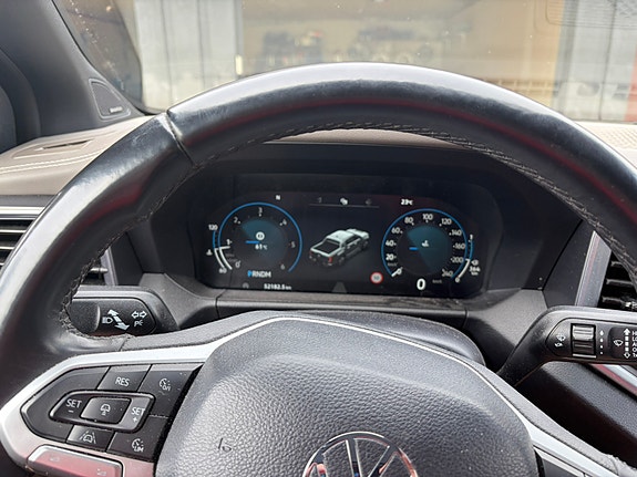 Volkswagen Amarok 4 of 5