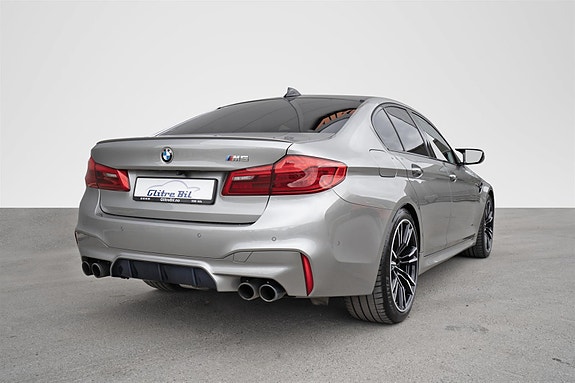 BMW M5 8 of 30