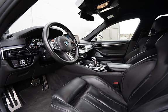 BMW M5 22 of 30