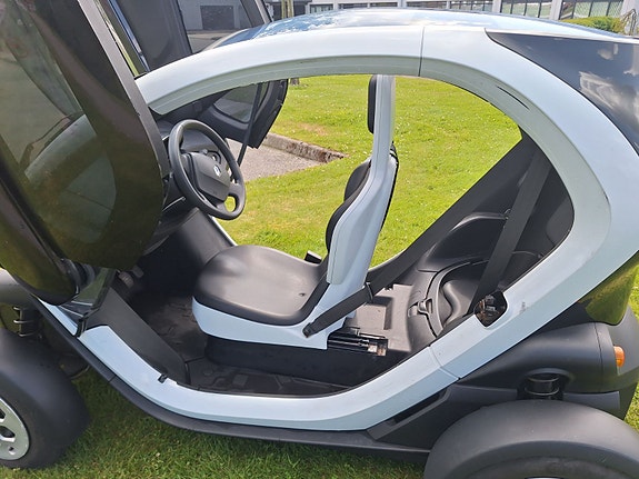 Renault Twizy 15 of 26