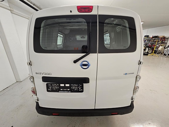 Nissan e-NV200 7 of 16