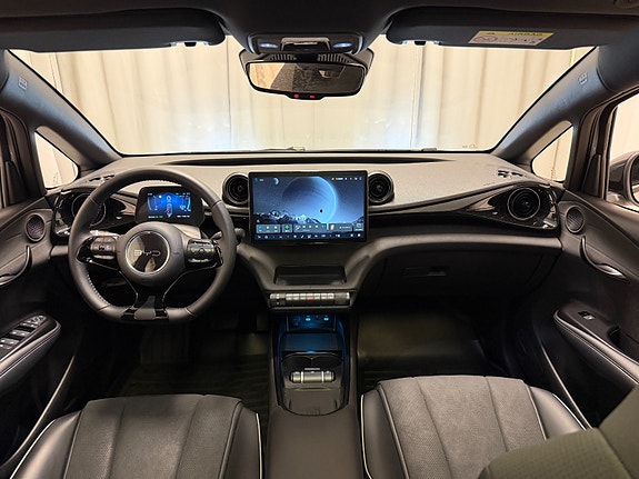 BYD Dolphin 15 of 26