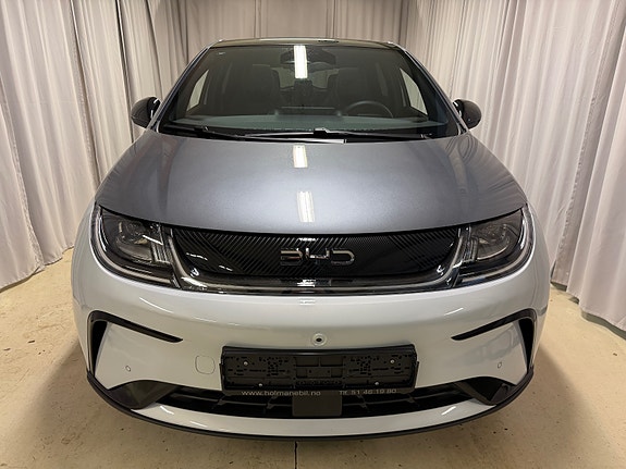 BYD Dolphin 3 of 26