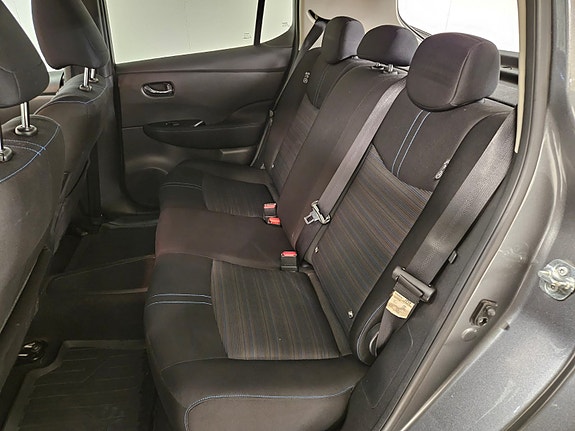 Nissan Leaf 17 of 20