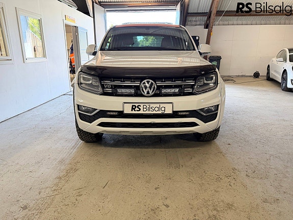 Volkswagen Amarok 3 of 5