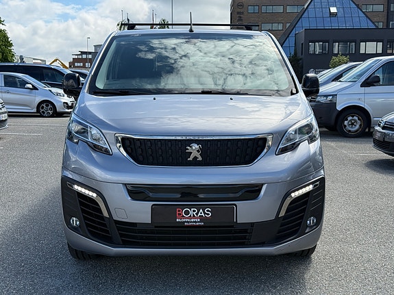 Peugeot e-Expert 2 of 5