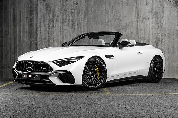 Mercedes-Benz SL63 2 of 5