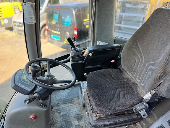 Atlas 65 med skuffe og gafler. Vi tar innbytte. 10 of 10