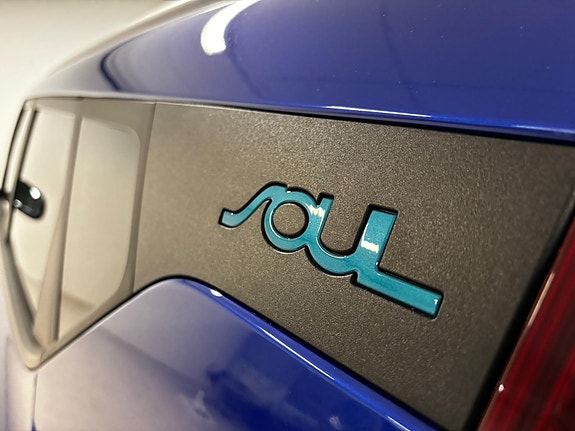 Kia e-Soul 20 of 30