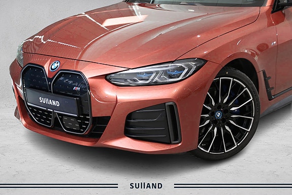 BMW i4 3 of 5