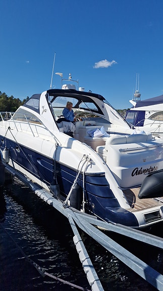 Princess V42 2002 – Skipsregistrert| Mange oppgraderinger | Klar for sesongen 3 of 5