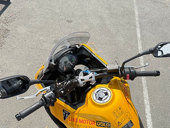 Triumph Tiger Sport 800 7 of 11