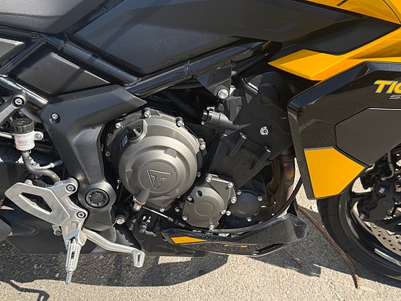 Triumph Tiger Sport 800 6 of 11