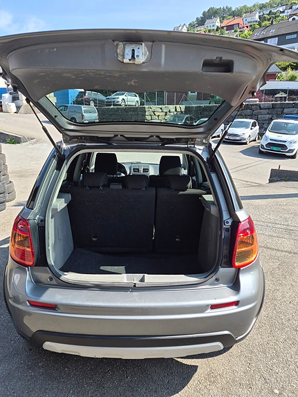 Suzuki SX4 7 of 24