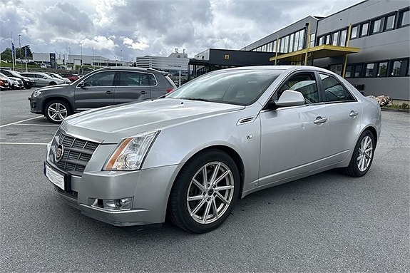 Cadillac CTS 8 of 13