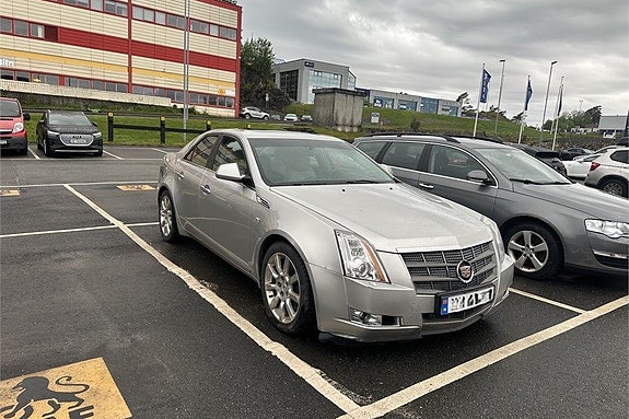 Cadillac CTS 5 of 5