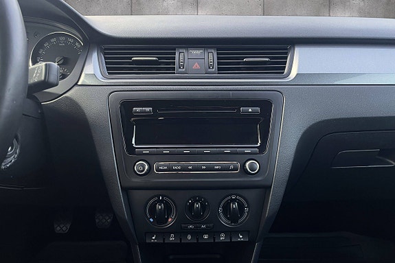 Skoda Rapid 16 of 20
