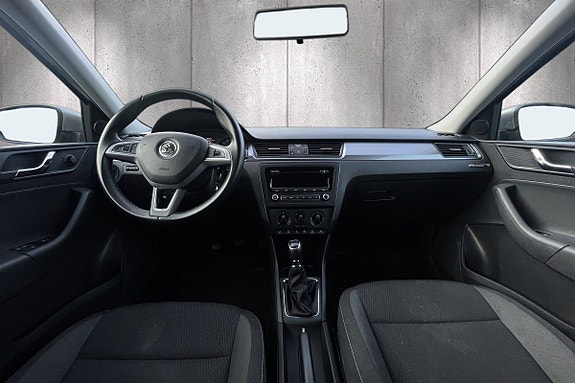 Skoda Rapid 9 of 20