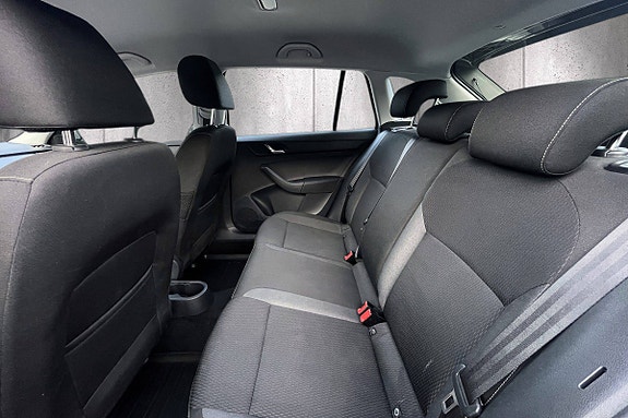 Skoda Rapid 17 of 20