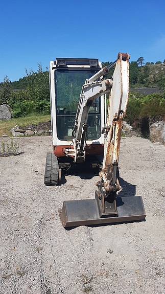 Takeuchi TB 016 2 of 5