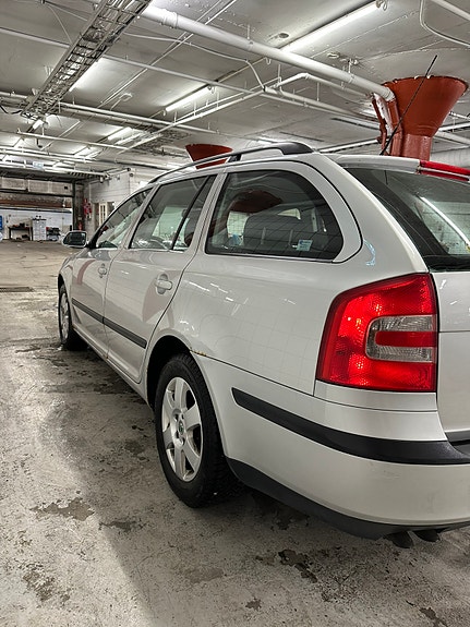 Skoda Octavia 4 of 5