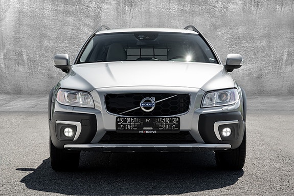 Volvo XC70 3 of 5