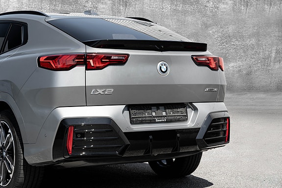 BMW iX2 6 of 30