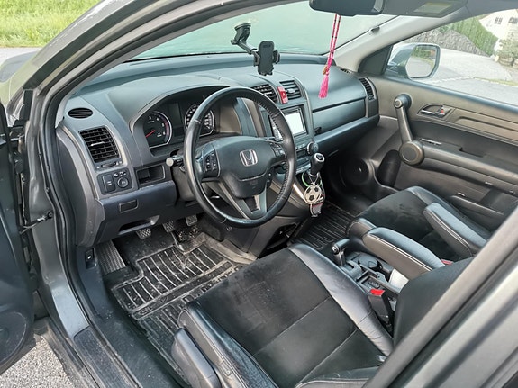 Honda CR-V 19 of 30