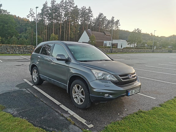 Honda CR-V 3 of 5