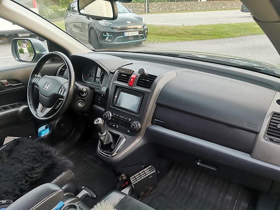 Honda CR-V 21 of 30