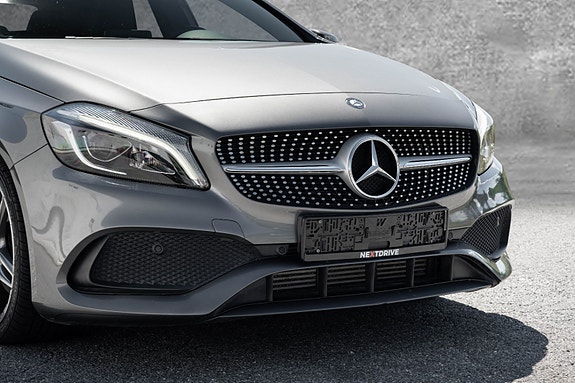 Mercedes-Benz A-Klasse 2 of 5