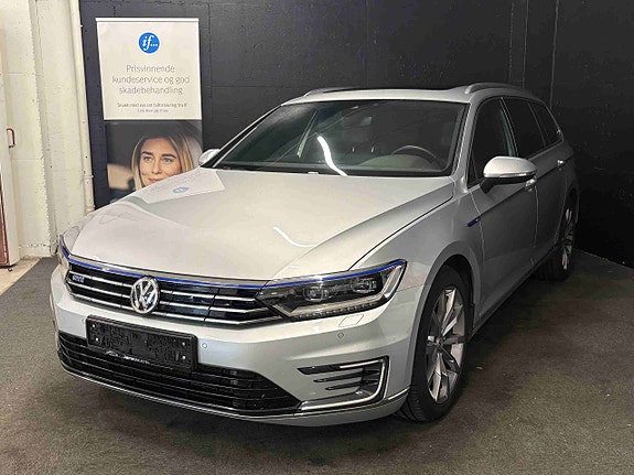 Volkswagen Passat 4 of 5