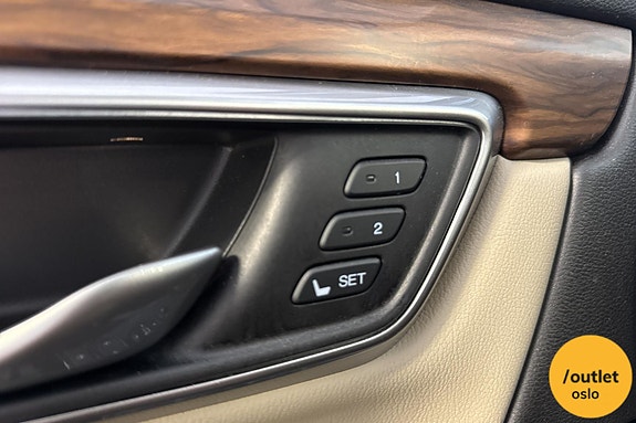 Honda CR-V 25 of 30