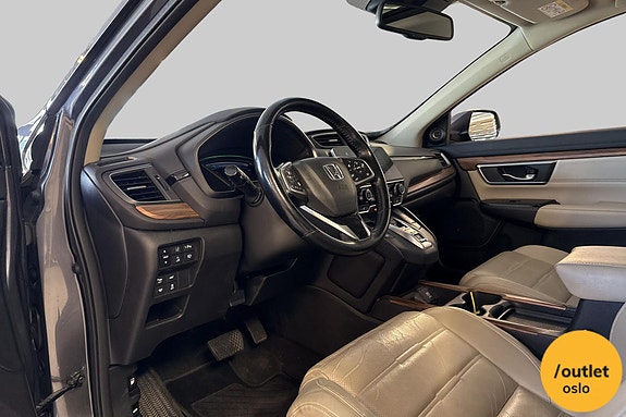 Honda CR-V 13 of 30