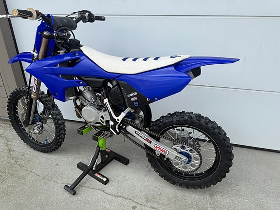 Yamaha YZ 85 3 of 5