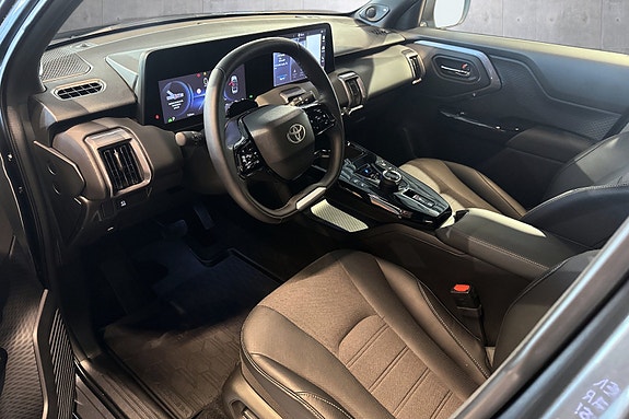 Toyota Urban Cruiser 10 of 23