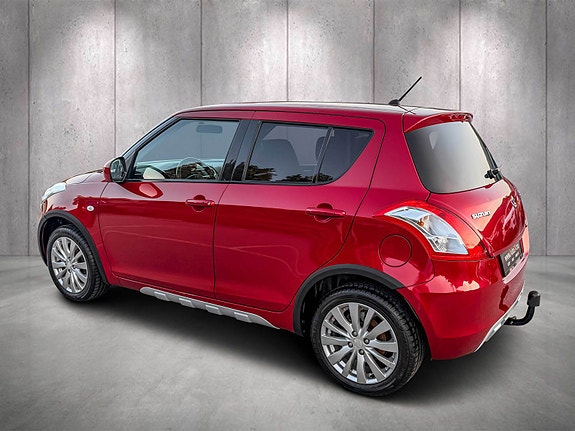 Suzuki Swift 3 of 5