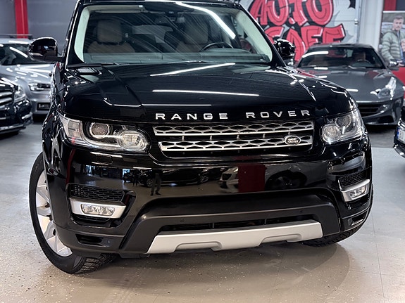Land Rover Range Rover Sport 15 of 30