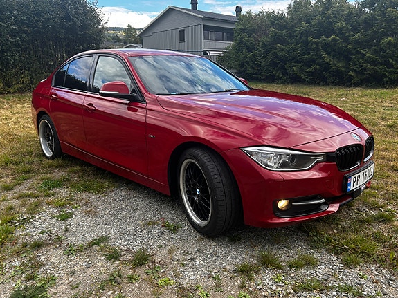 BMW 320d 2 of 28