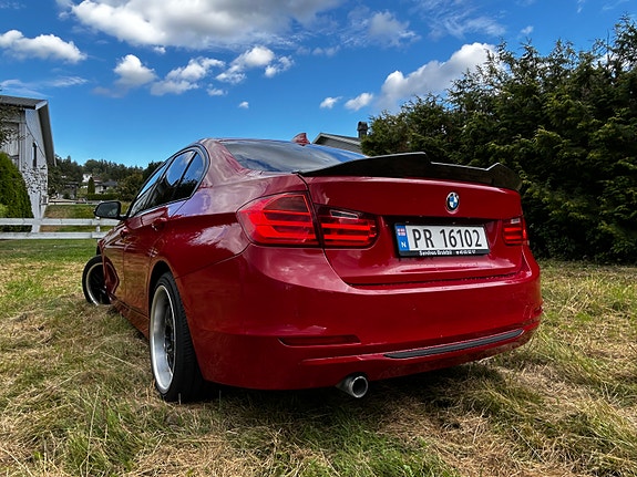 BMW 320d 6 of 28