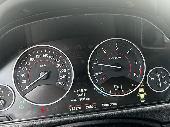 BMW 320d 13 of 28