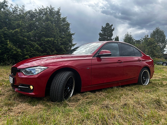 BMW 320d 14 of 28