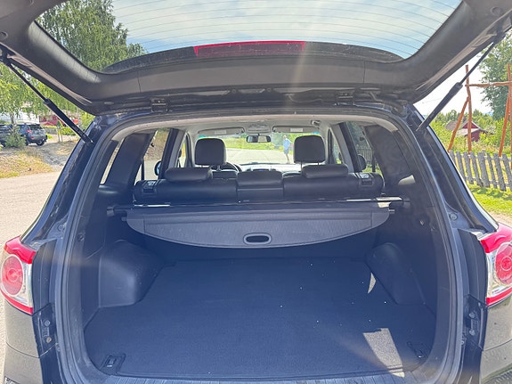 Hyundai Santa Fe 9 of 19