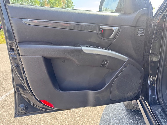 Hyundai Santa Fe 10 of 19