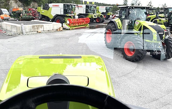 CLAAS Xerion 5000 VC 15 of 21