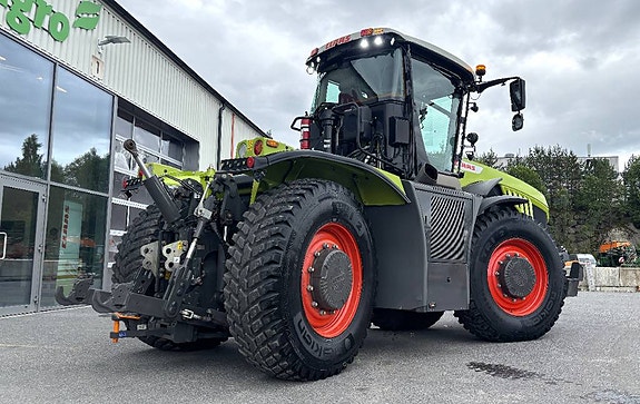 CLAAS Xerion 5000 VC 19 of 21