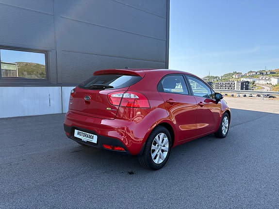 Kia Rio 3 of 5